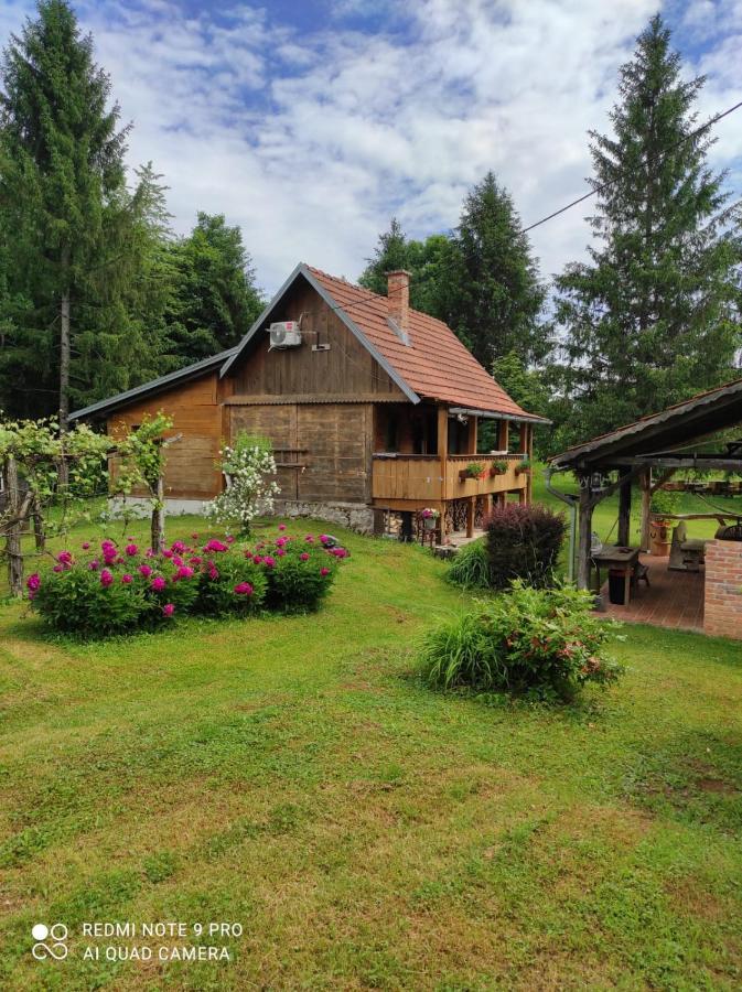 Dorina Hiza Karlovac Exterior foto